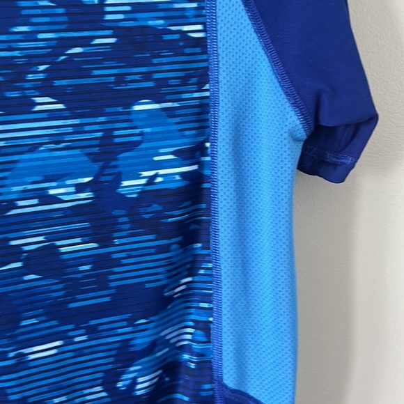 BOYS Size XL Athletic Top - Picture 3 of 5